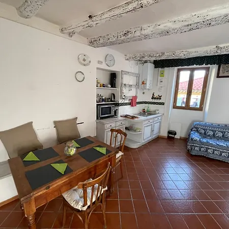 House Old Town 50m Beach&shop Apartment Menton
