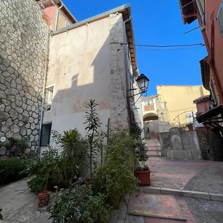 House Old Town 50m Beach&shop Apartment *
