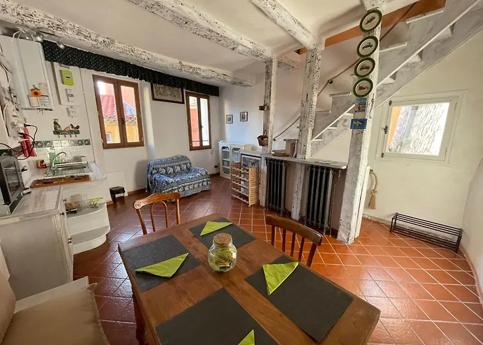 شقة House Old Town 50m Beach&shop *